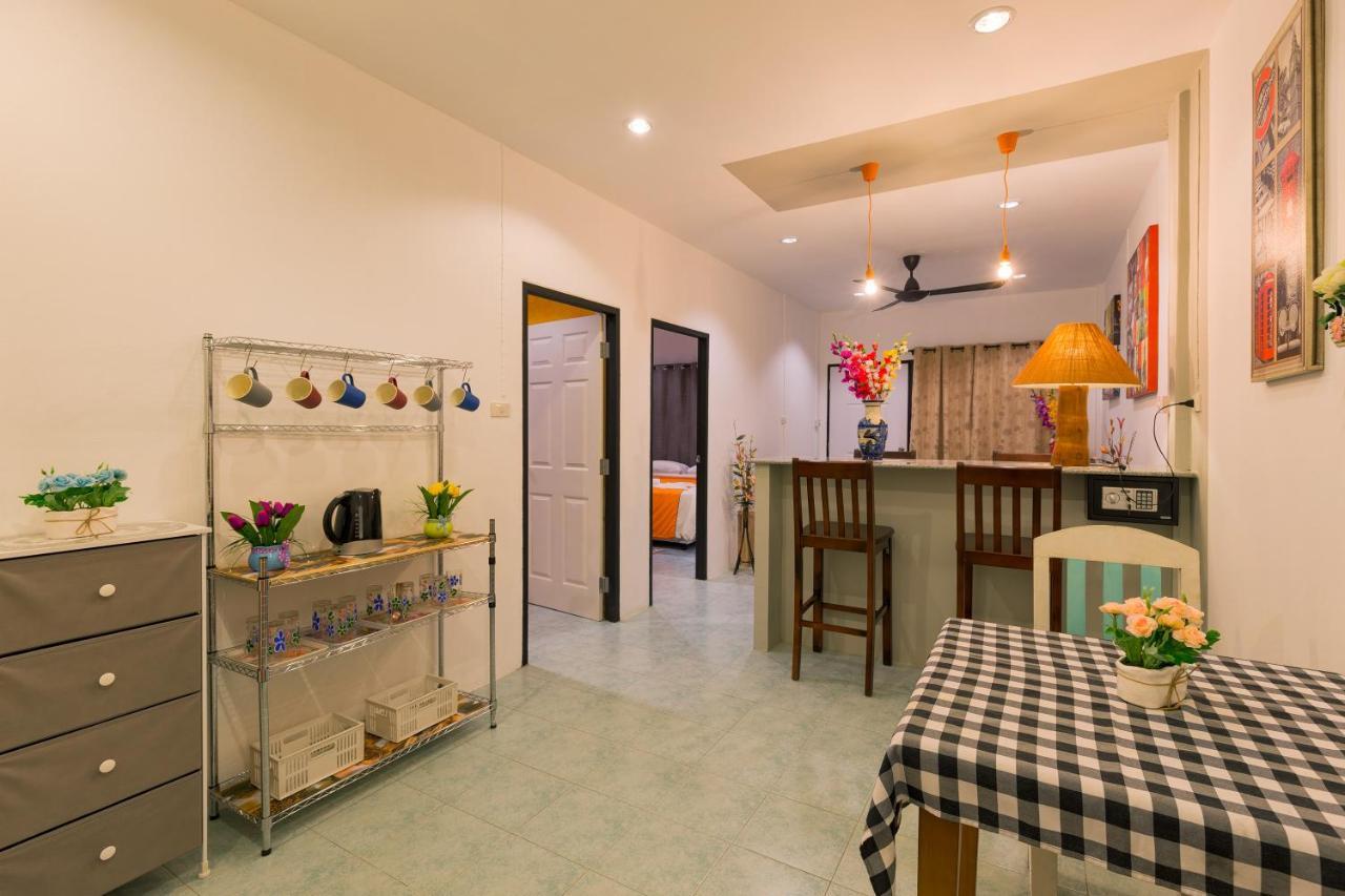 Rice Rooms And Restaurant Pantai Kata Luaran gambar