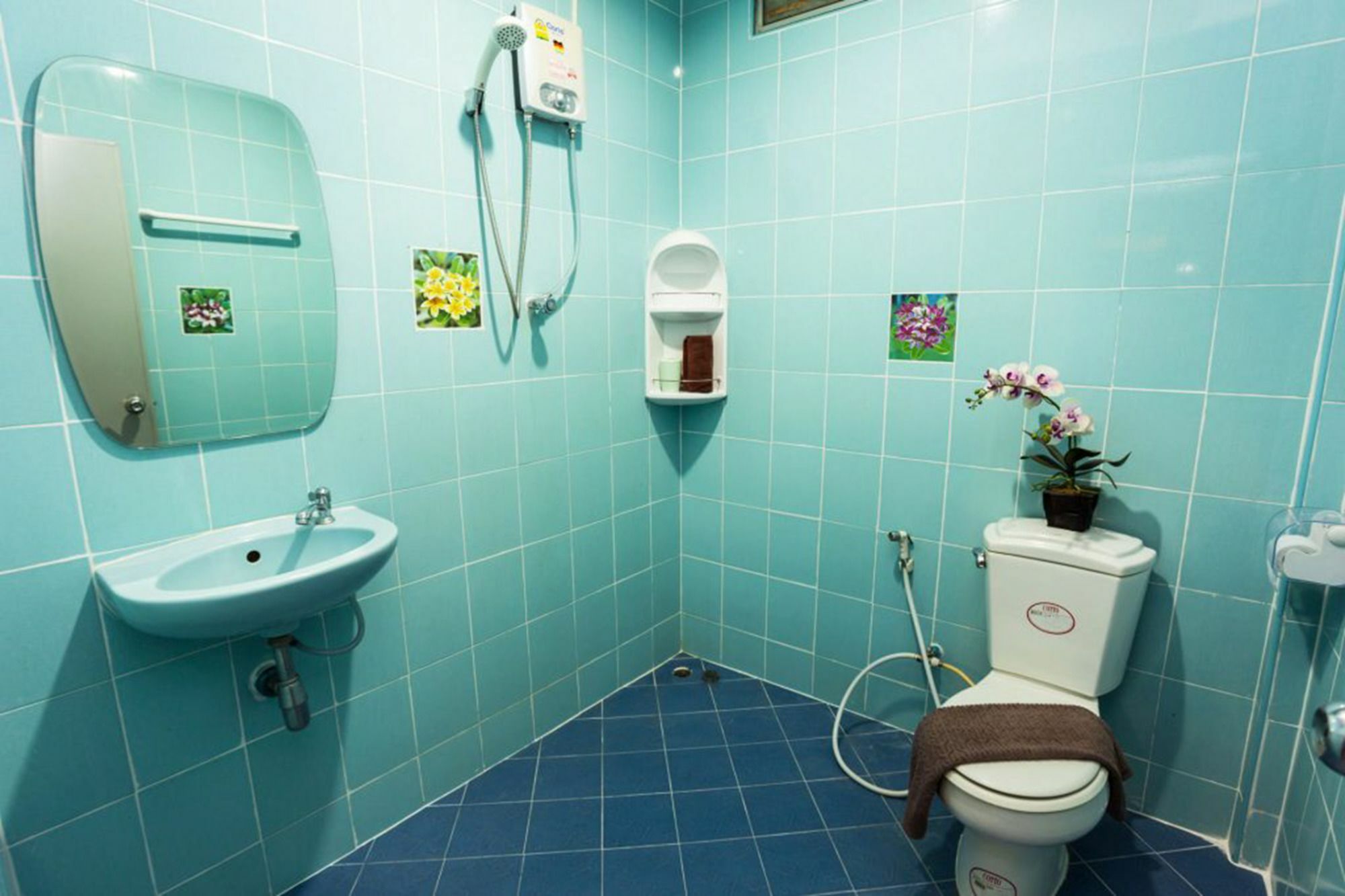 Rice Rooms And Restaurant Pantai Kata Luaran gambar