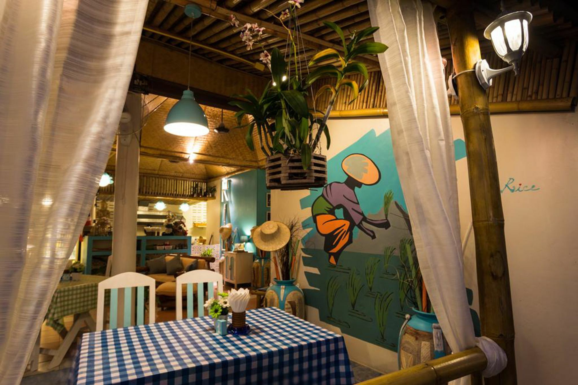 Rice Rooms And Restaurant Pantai Kata Luaran gambar